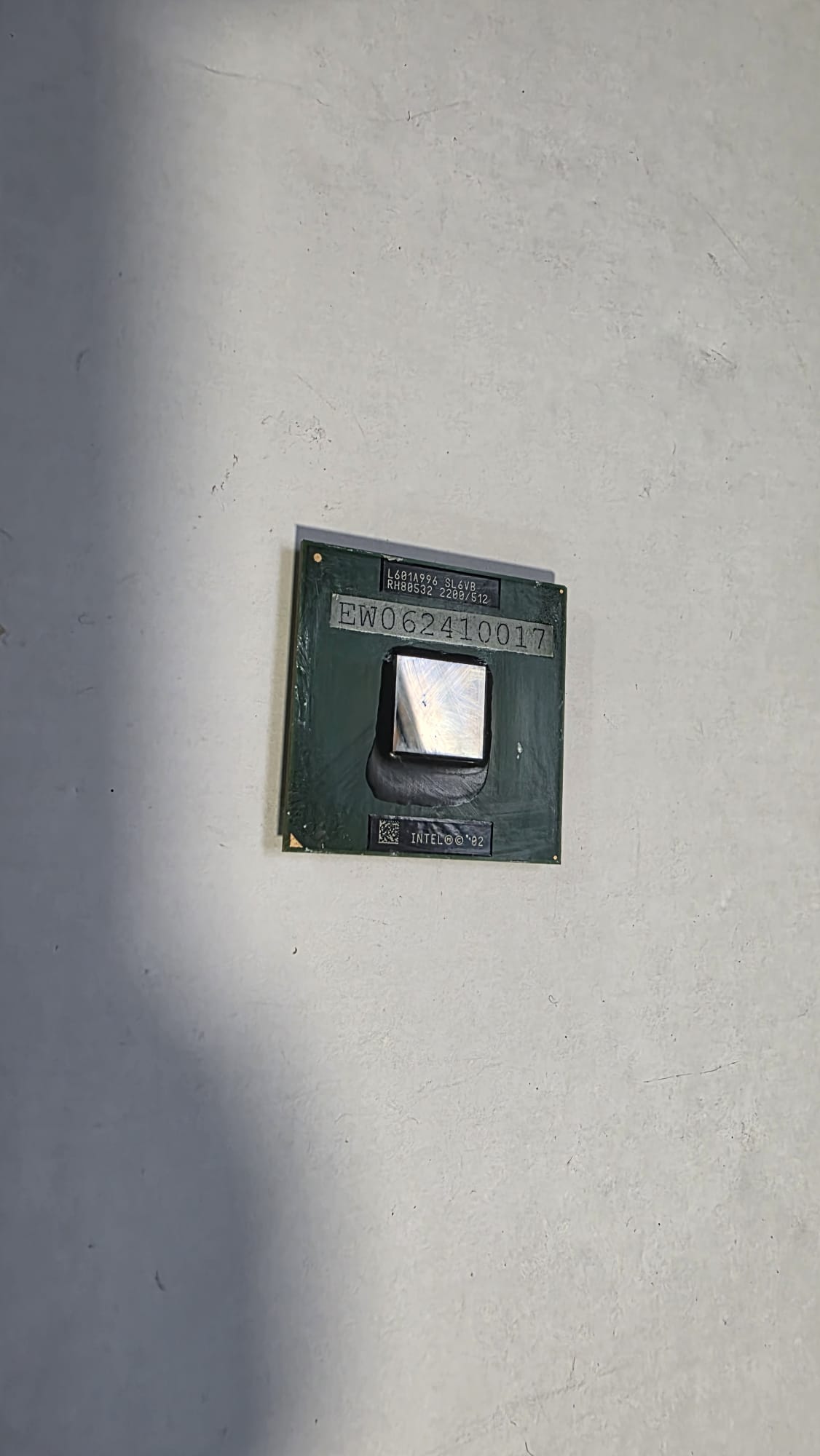 Intel Pentium L601A996