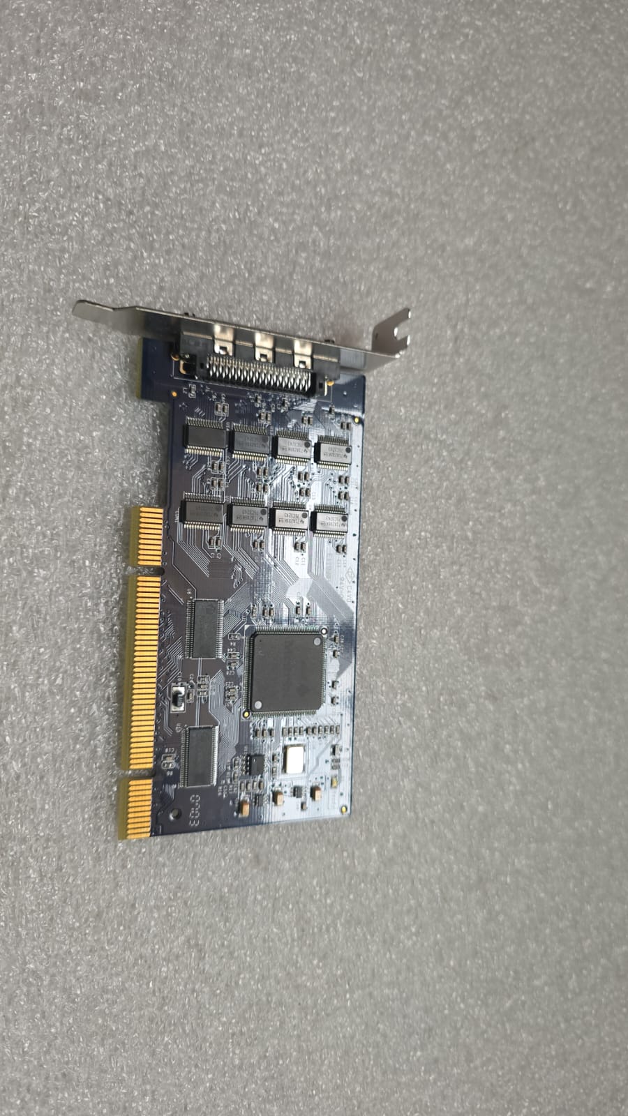 Controlador lógico - IPCP1008 - Imagen 2